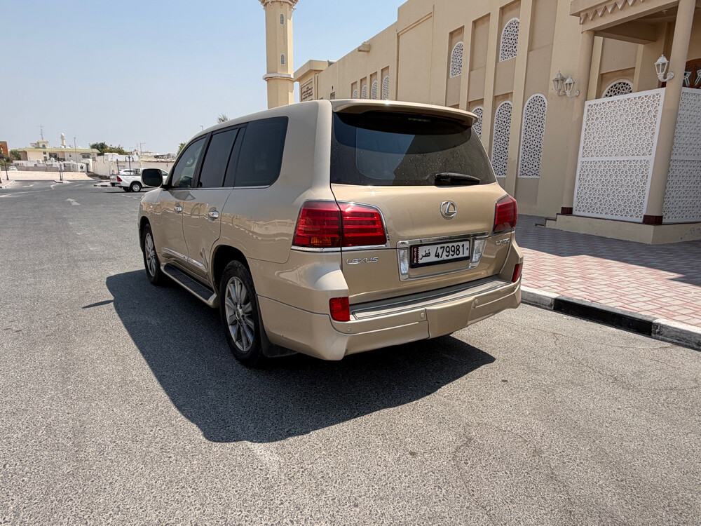 لكزس ال اكس 570 - 13