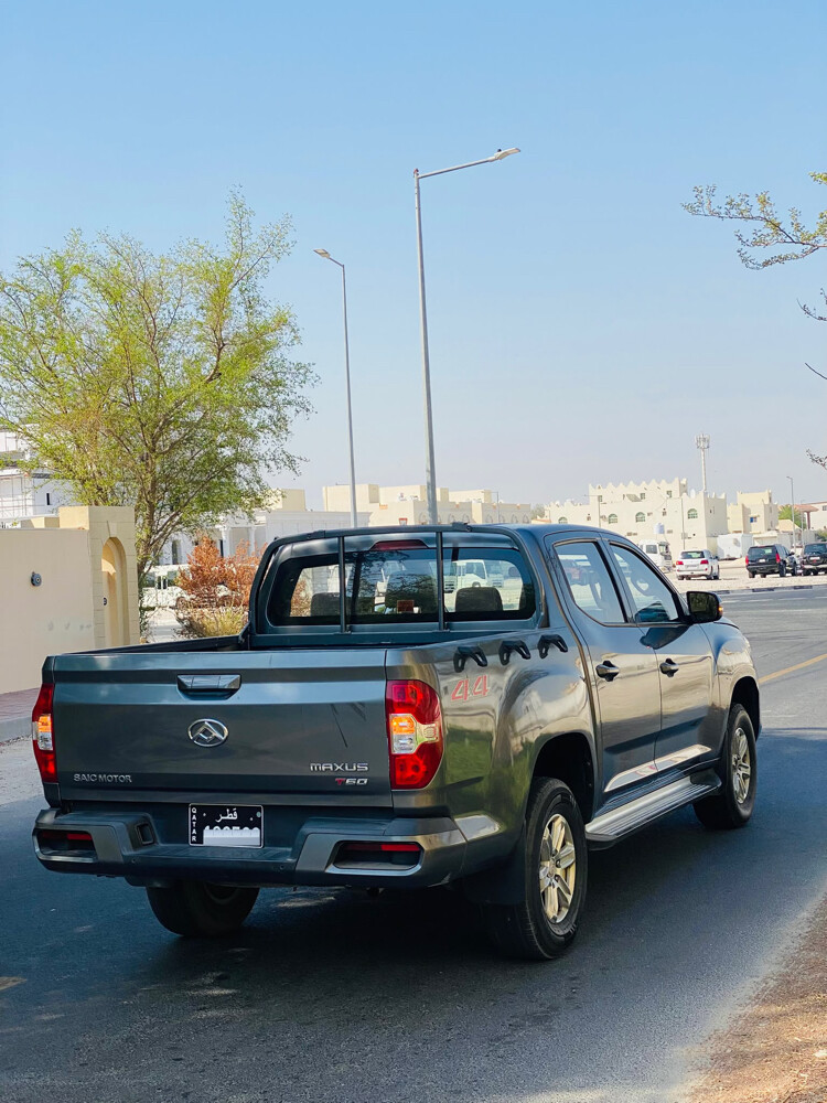4/4 car  - 3