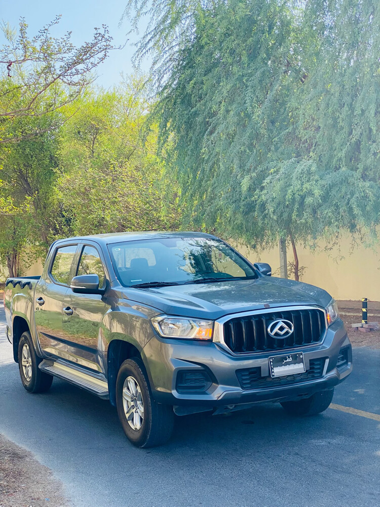 4/4 car  - 2