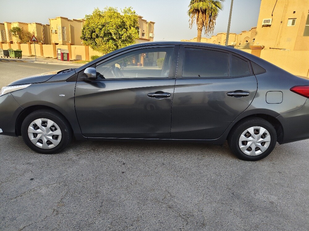 Toyota    Yaris   2021    sale - 9