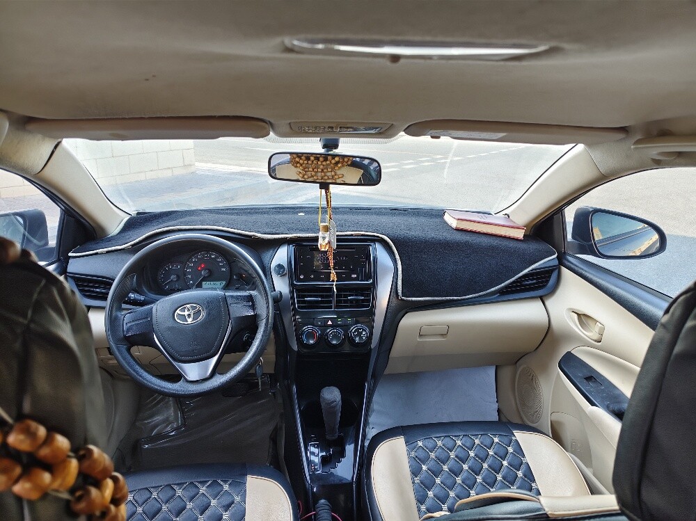 Toyota    Yaris   2021    sale - 6