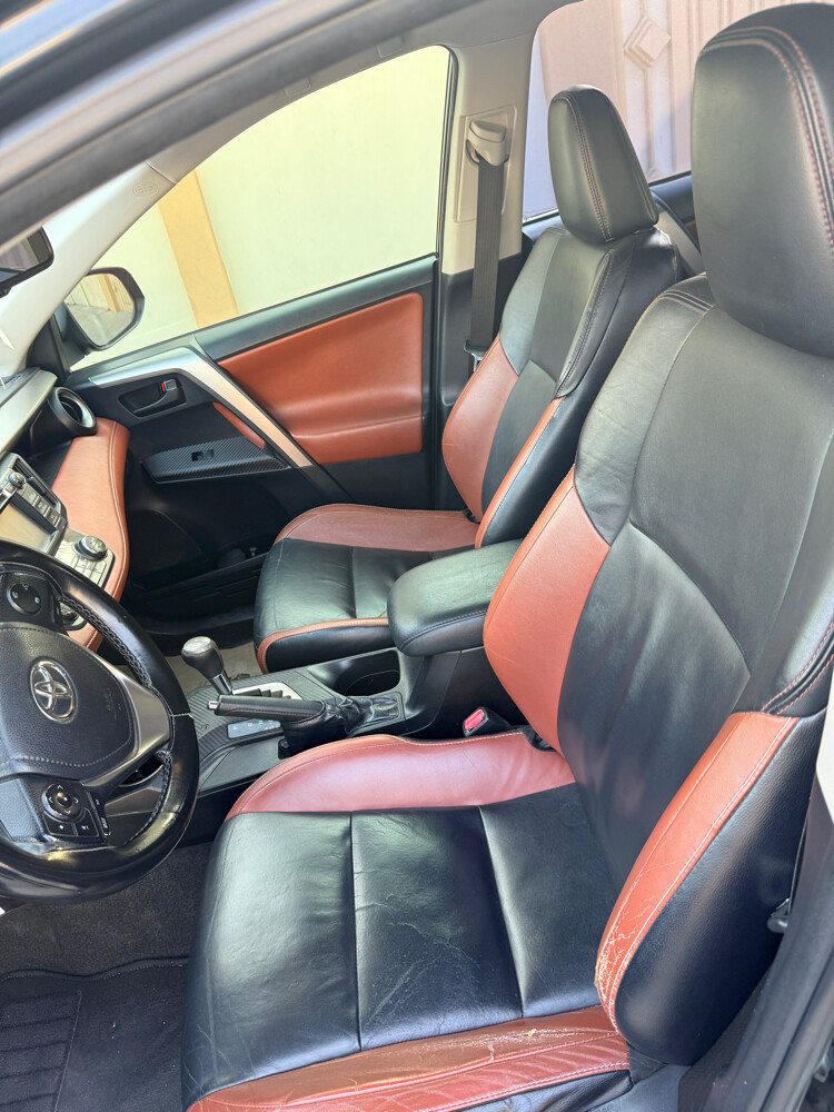 Toyota RAV4 2014 | Full Option | 4W - 3