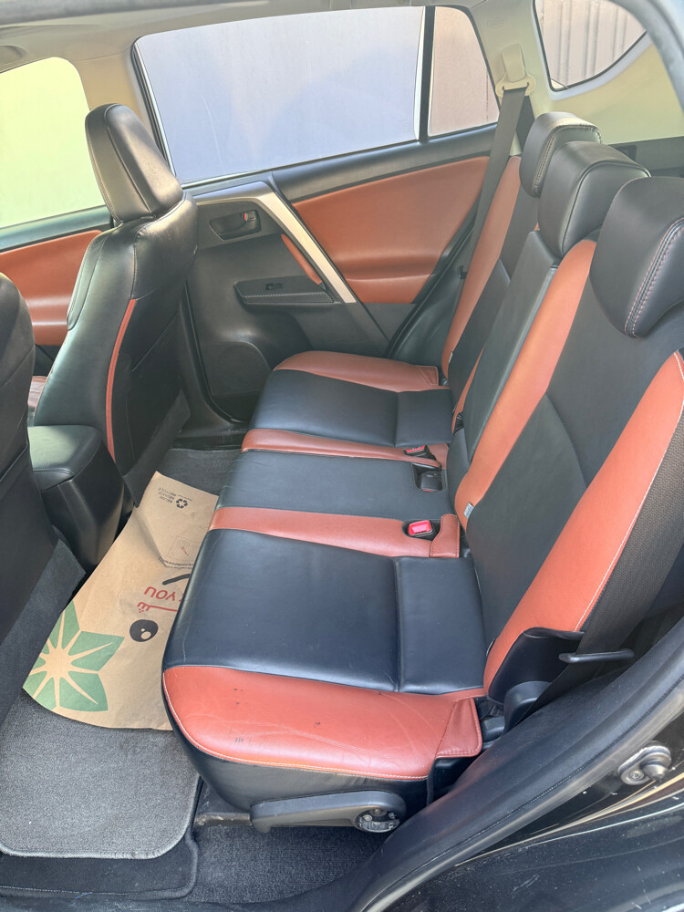 Toyota RAV4 2014 | Full Option | 4W - 4