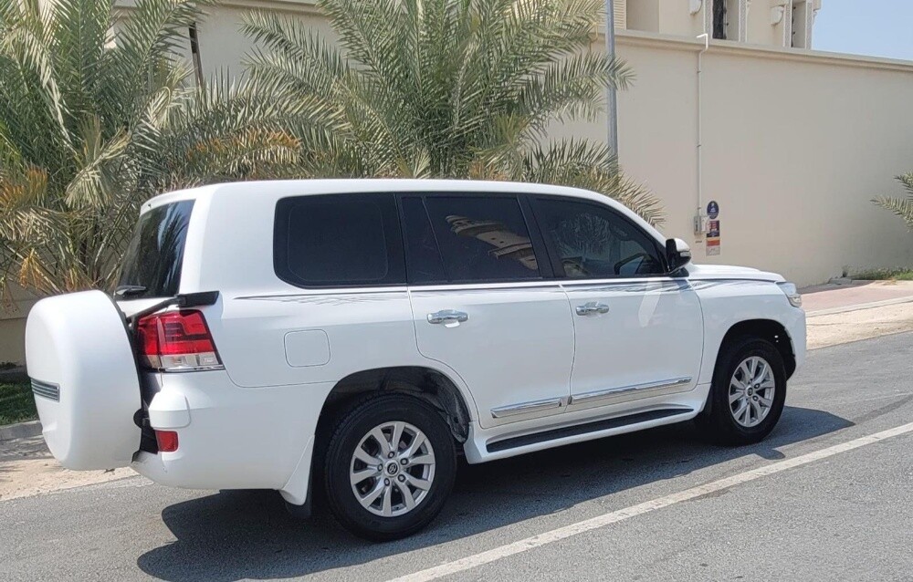 Toyota Cruiser Gxr V8 2019 for sale - 6
