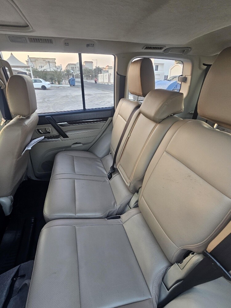 3.5 L Mitsubishi Pajero 2014 - 7