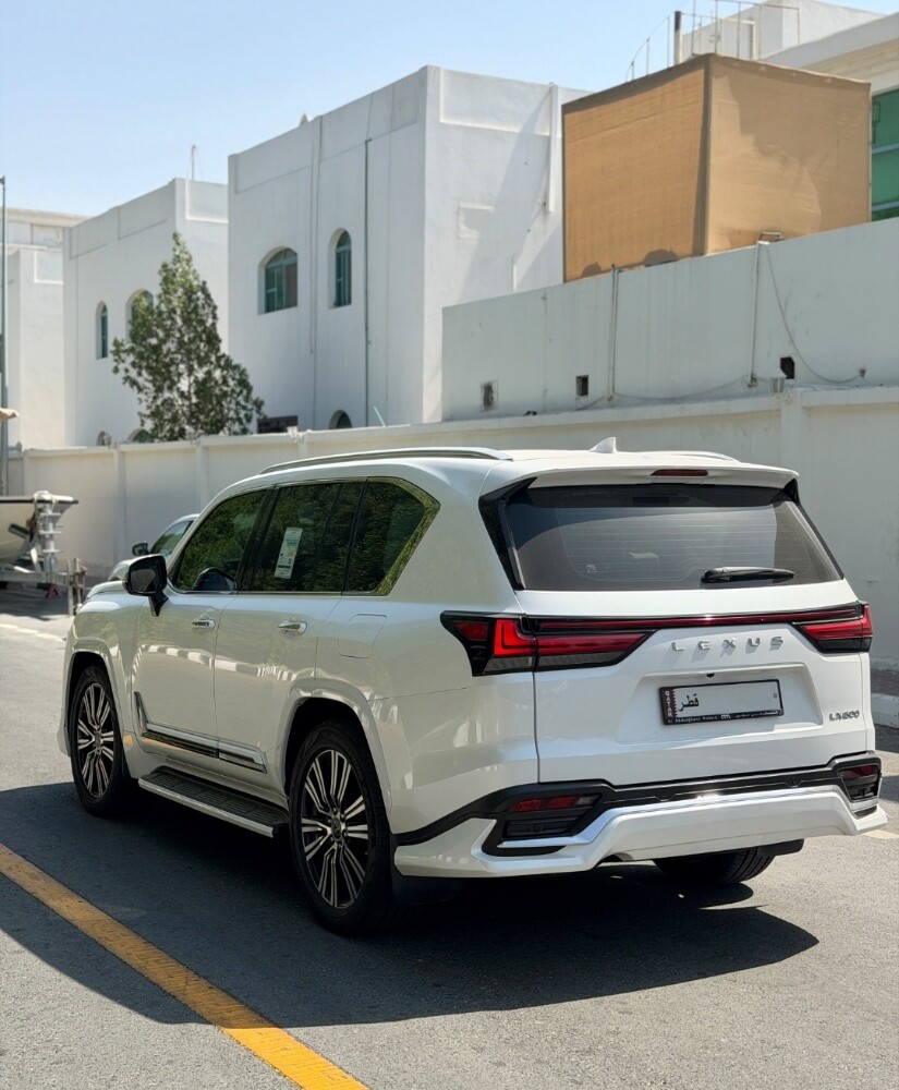 LEXUS LUXURY LX 600 2022 - 3