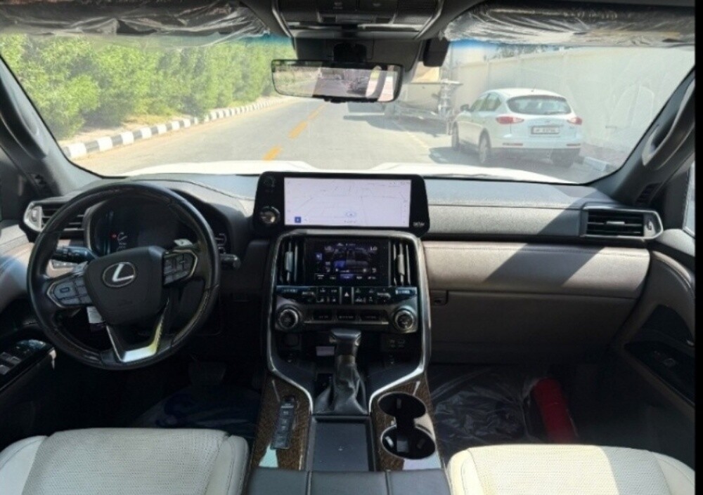 LEXUS LUXURY LX 600 2022 - 4