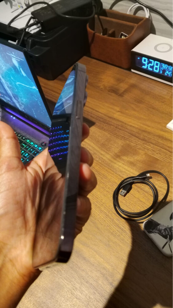 iPhone 14 Pro Max  - 8
