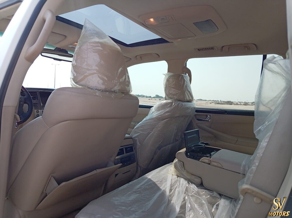 لكزس ال اكس 570 2008 - 11
