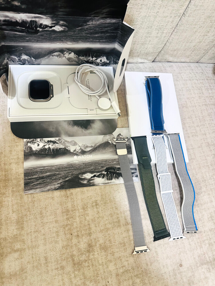 Apple Watch Ultra 3 49 MM. cellular - 1