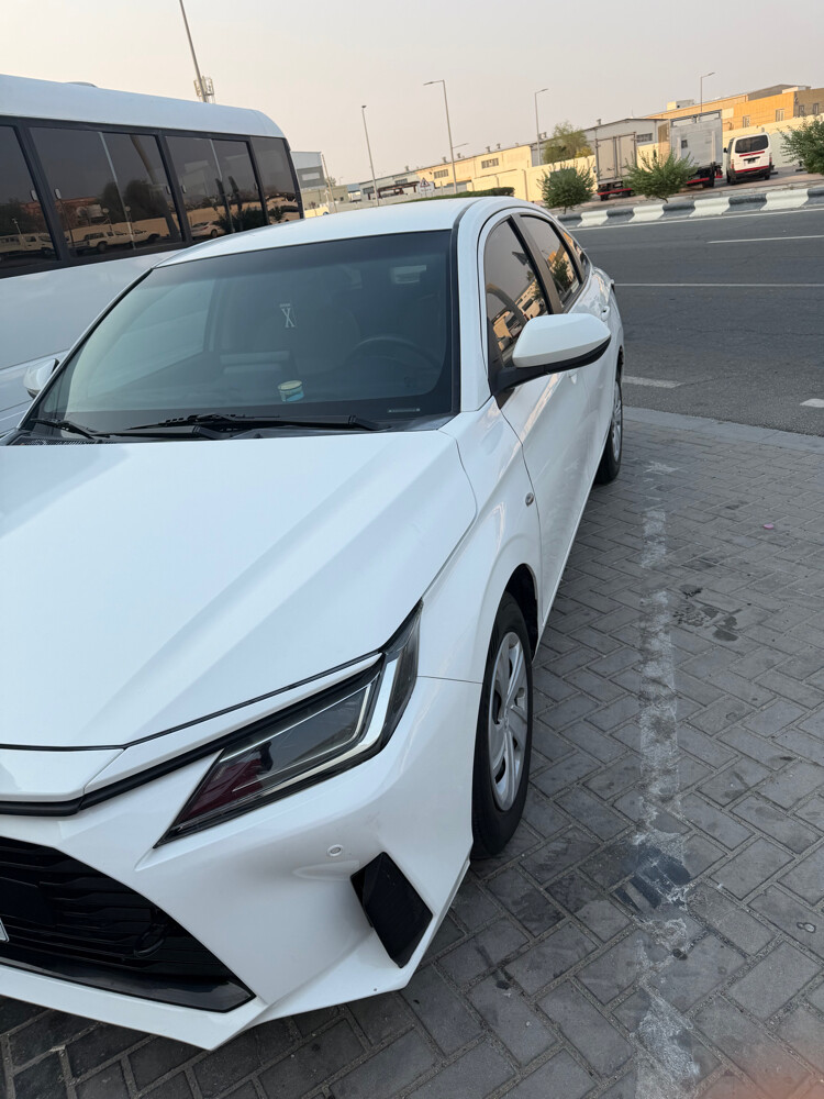 ياريس للبيع السعر 31000 - 3