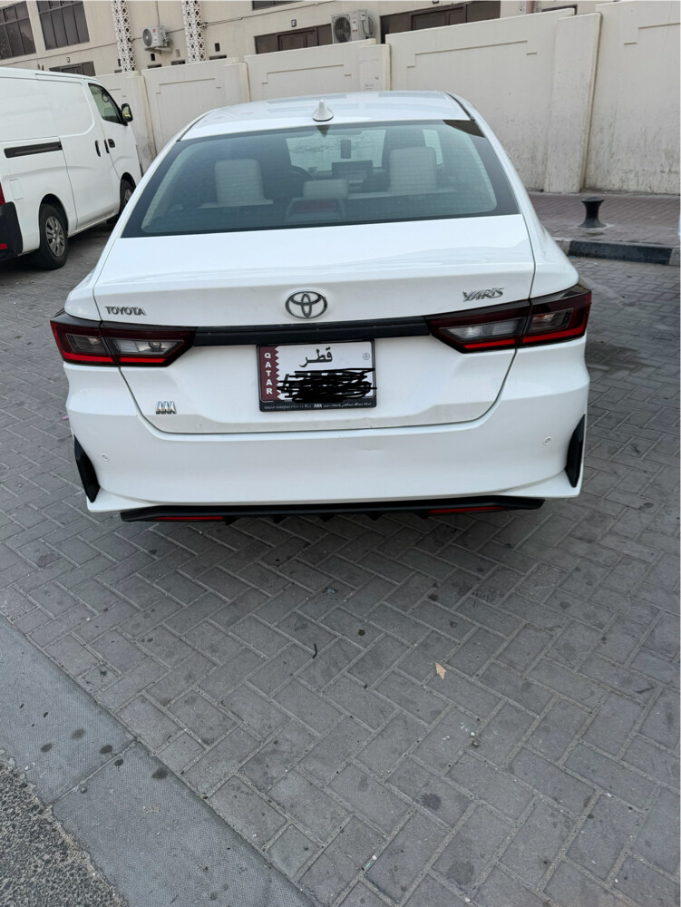 ياريس للبيع السعر 31000 - 4