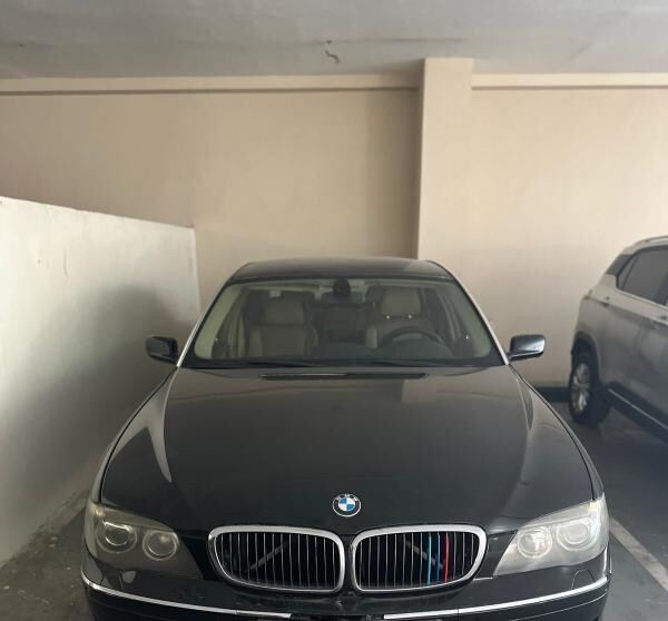 BMW 730Li - 2006 Model - 1
