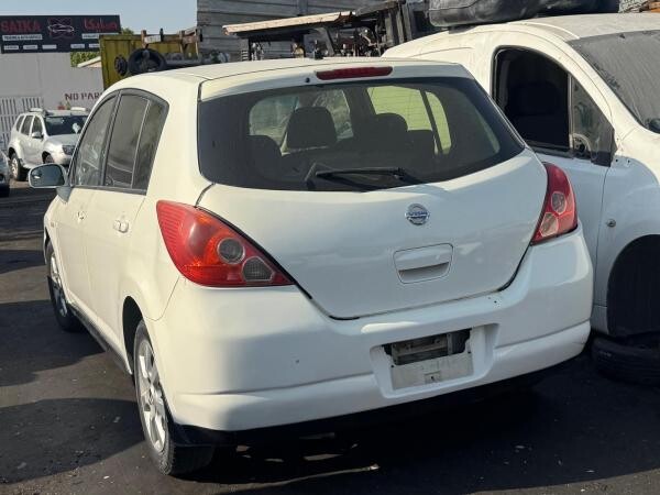 NISSAN TIIDA 2008 - 10