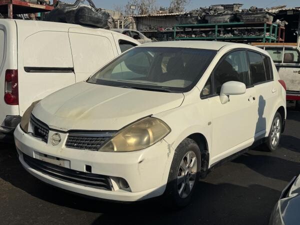 NISSAN TIIDA 2008 - 1