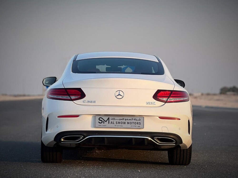 Mercedes-Benz C200 Coupe 2021 - 10