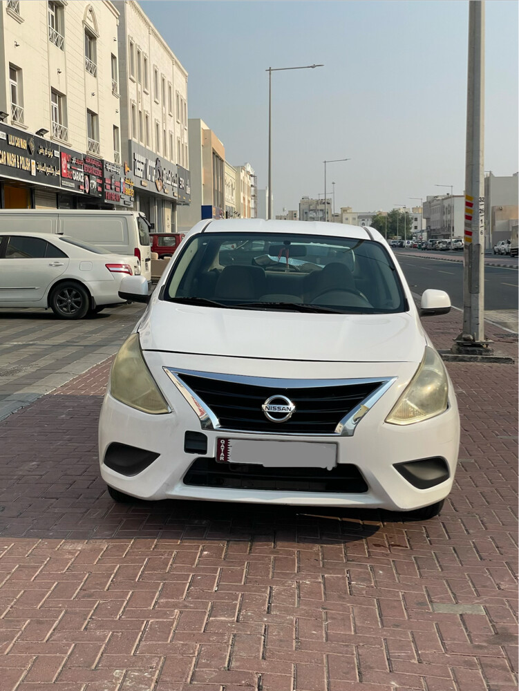 Nissan sunny 2019 - 1