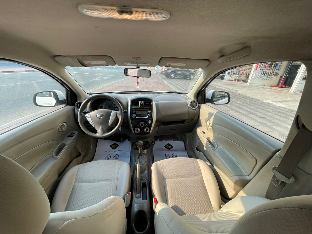 Nissan sunny 2019 - 2