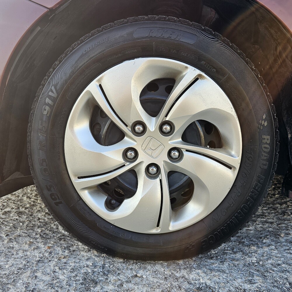 Honda Civic 2015 -Perfect Condition - 5