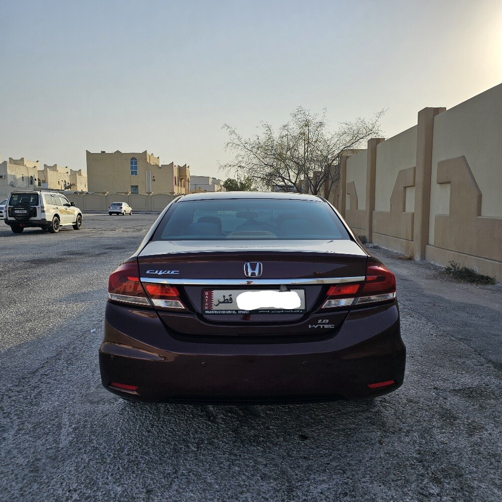 Honda Civic 2015 -Perfect Condition - 4