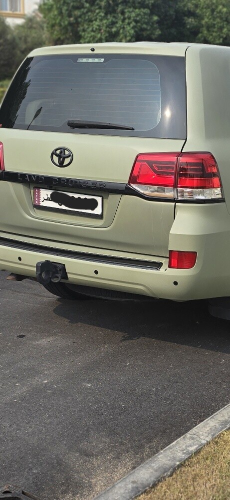 Land Cruiser - 8