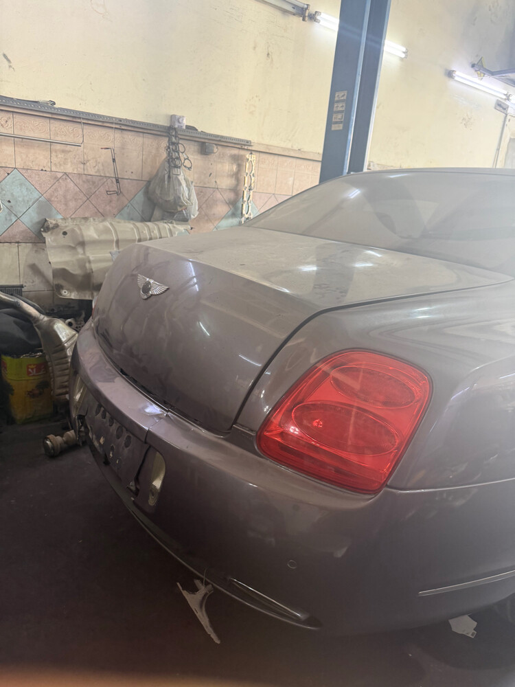 bentley  continental Gt.sekrap - 3