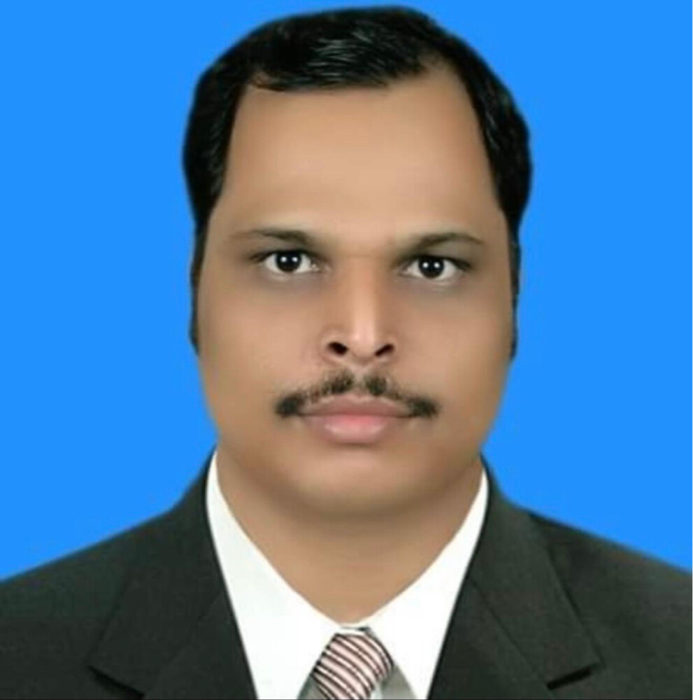 MUNEER  - 1