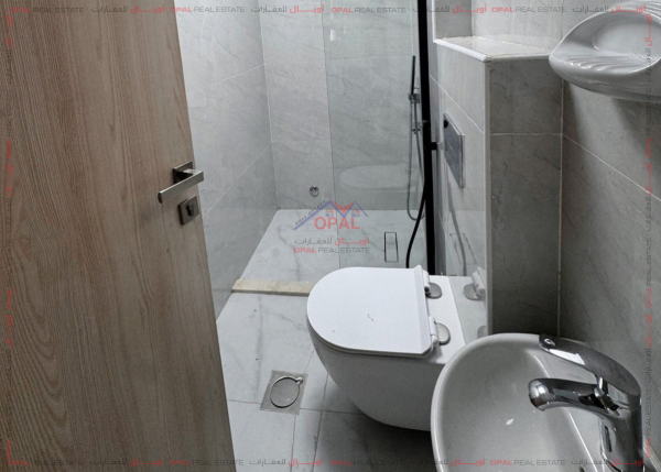 Furnished Studio in Madinat Khalif - 5