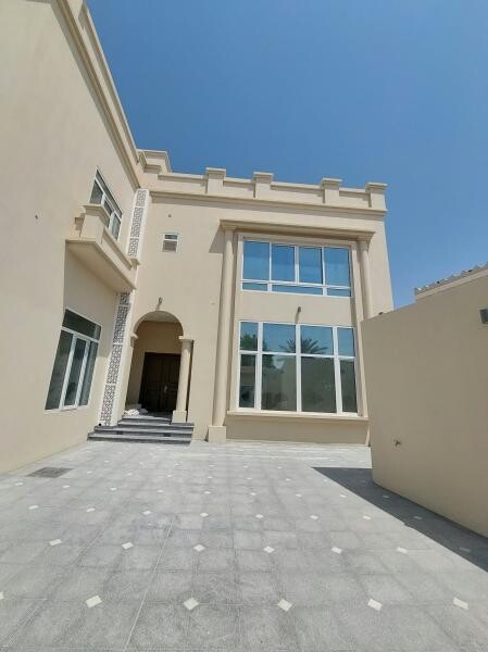 Brand-new villa in Al Kharaitiyat ( - 3