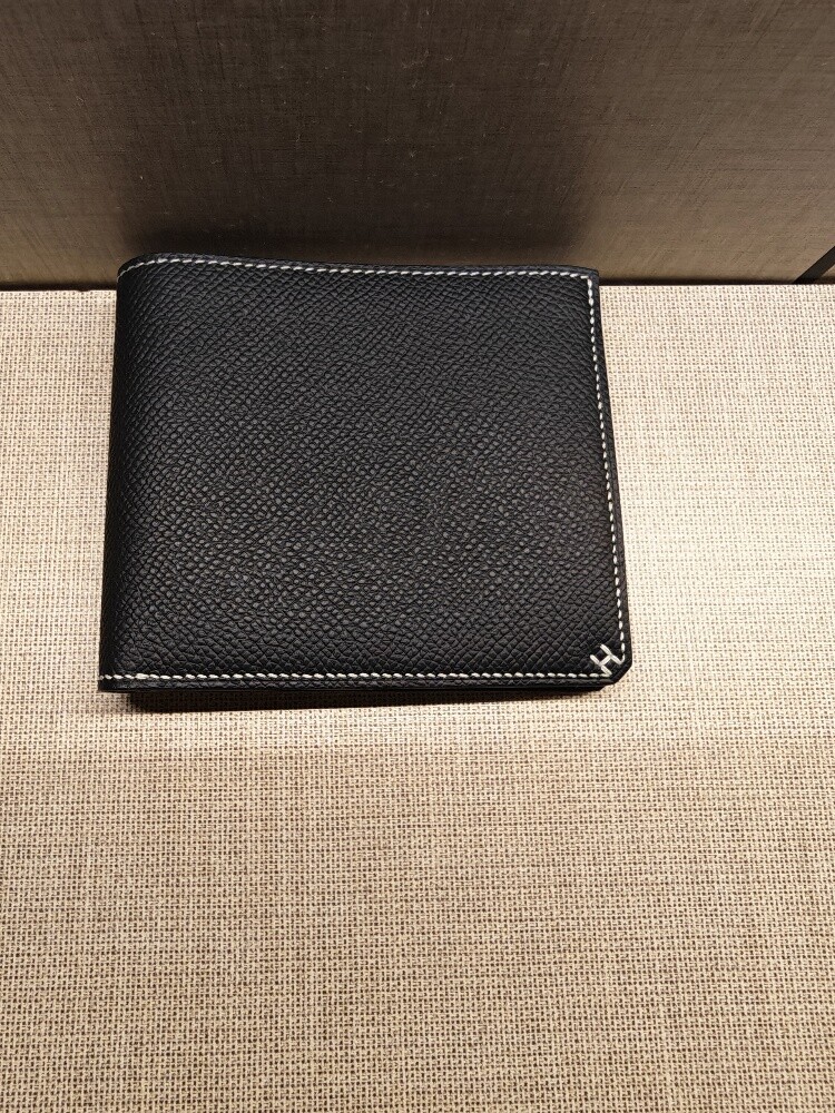 authentic Hermes wallet - 10