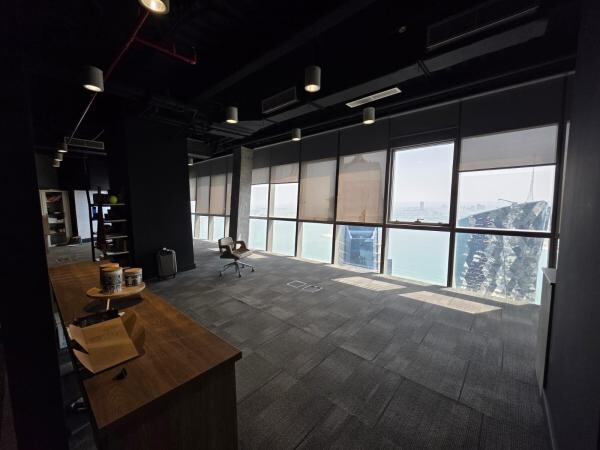 Office for Rent West Bay - 6