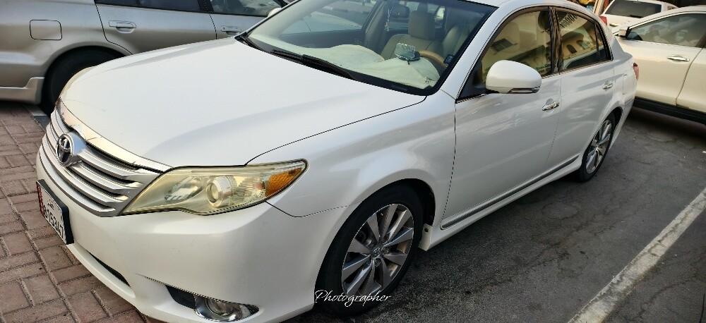 TOYOTA AVALON - 3