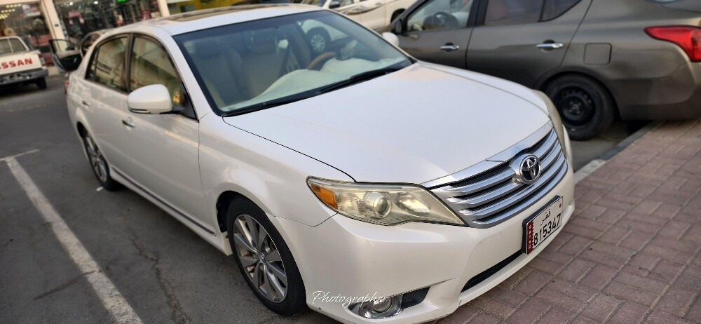 TOYOTA AVALON - 2