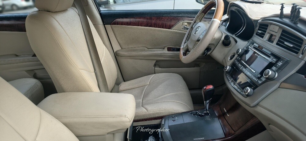 TOYOTA AVALON - 6