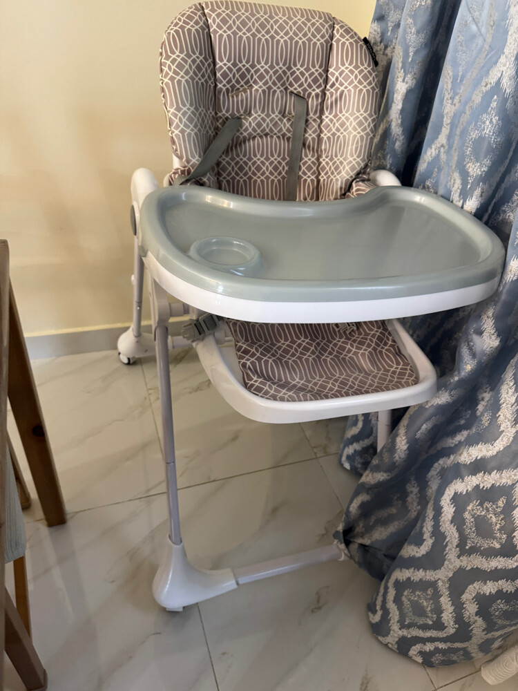 kids highchair  - 3