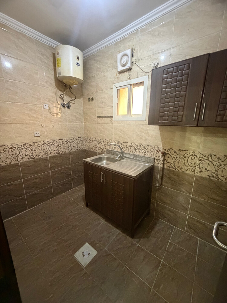 للايجارشقه بالغرافه للموطفات4000 - 6