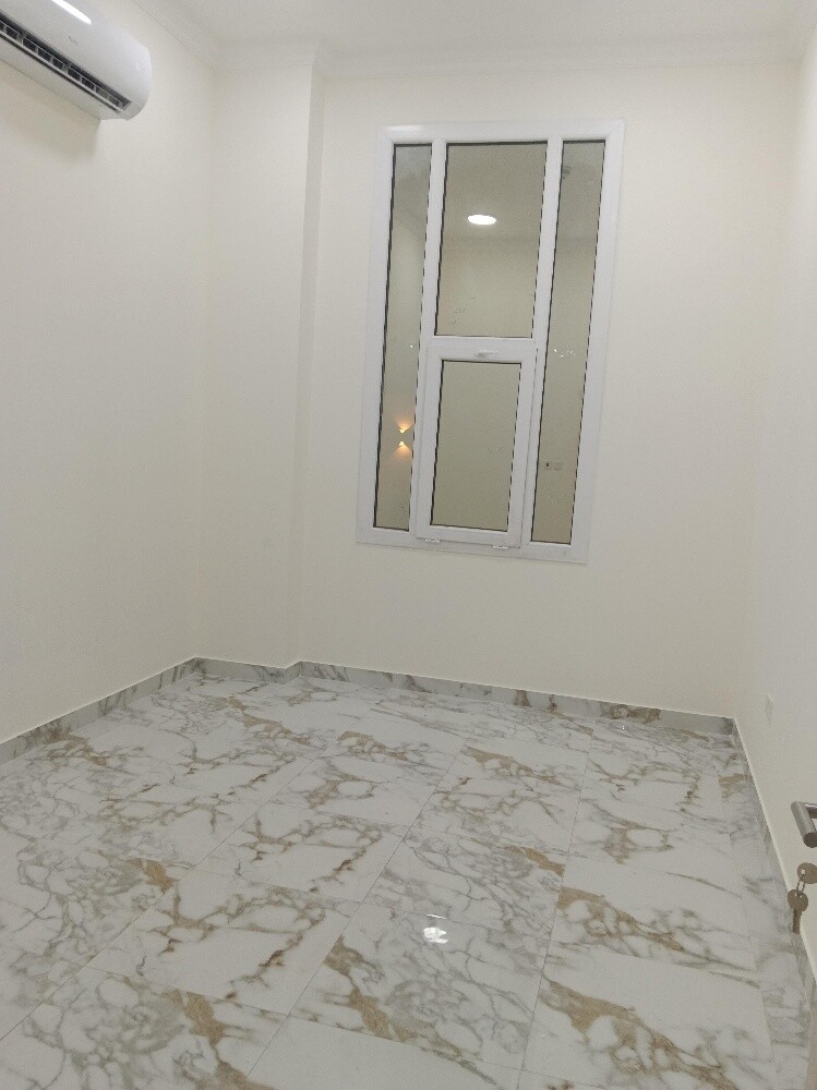 Apartment for rent in Al Aziziya 2b - 1