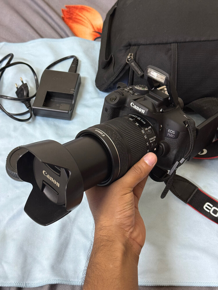 canon 750d with stm lense - 2