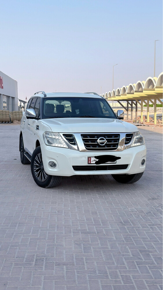 نيسان بلاتينيوم ٢٠١٤ - 1