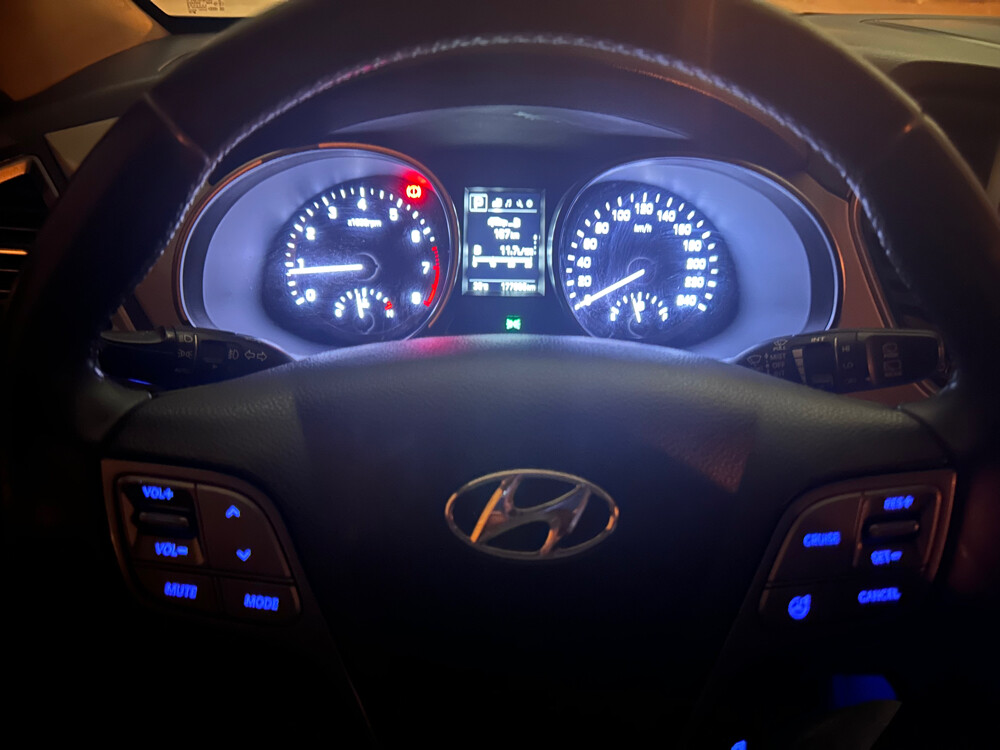 Hyundai Santafe - 4