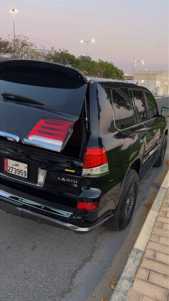LX570 V8 - 20