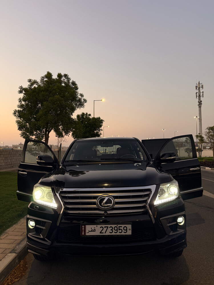 LX570 V8 - 9