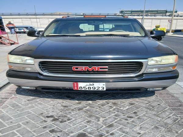 GMC 2003 SUBURBAN - 2