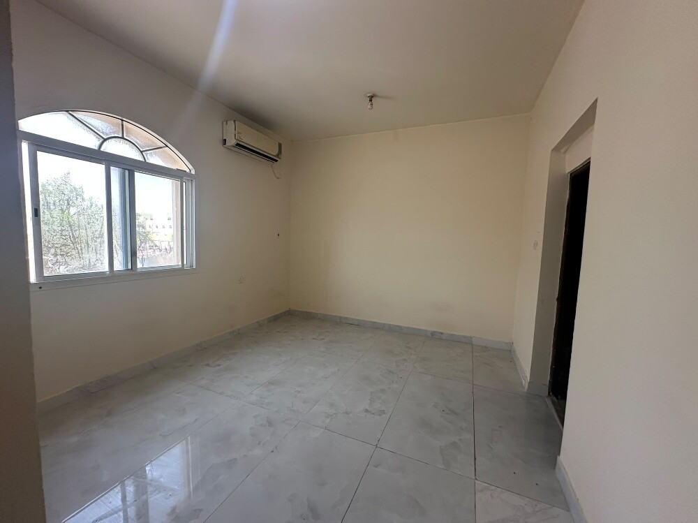 al gharafa family studios 4 rent - 1