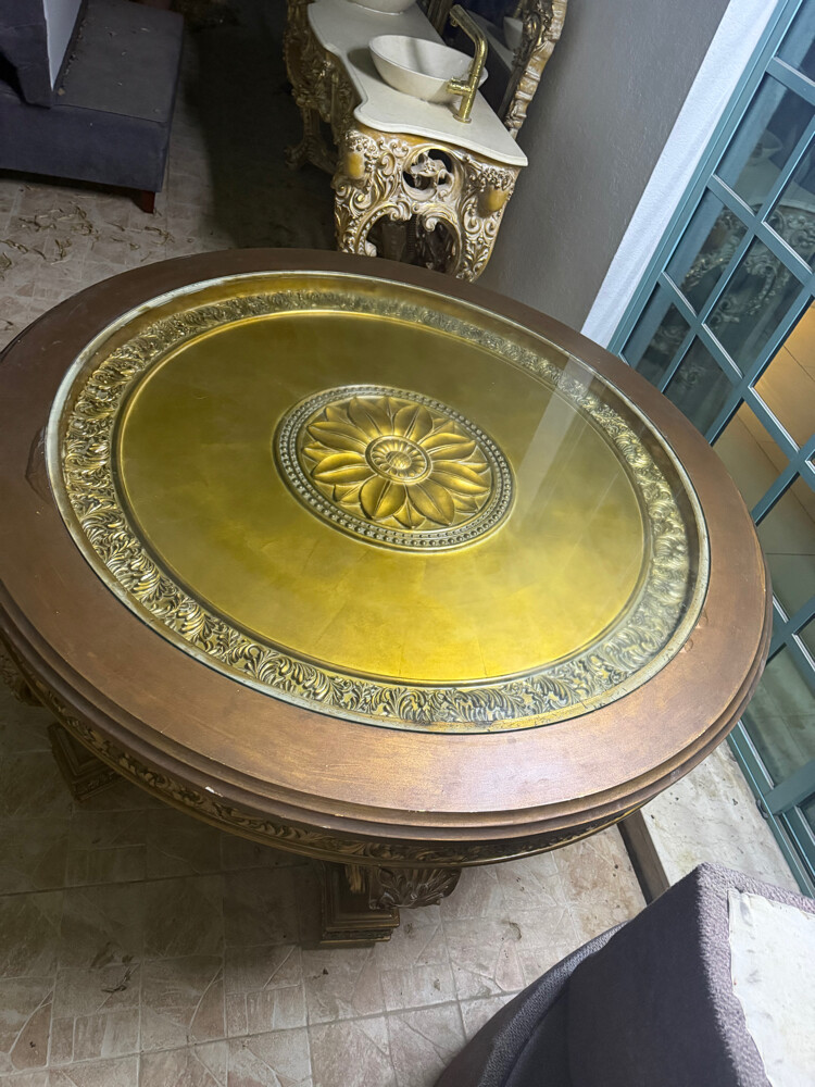 طاولة خشب زان حفر جودة ممتازة  - 1
