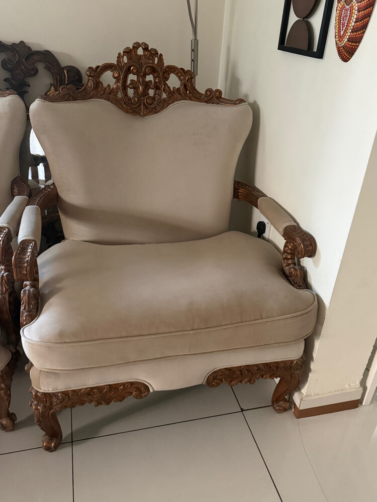طقم كنب استخدام بسيط - 3
