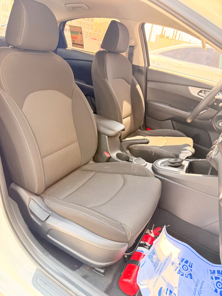 Kia Cerato 2022 For Sale - 8