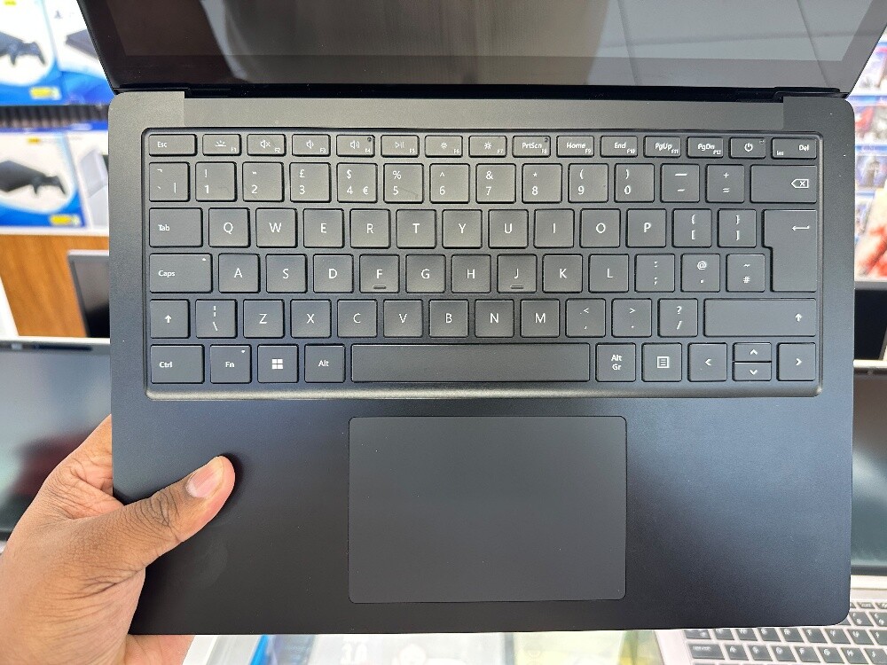 Microsoft surface 4 - 5