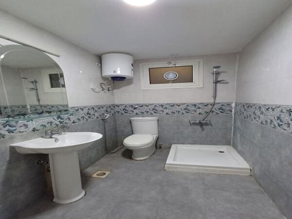 Studio for rent, no commission. - 3