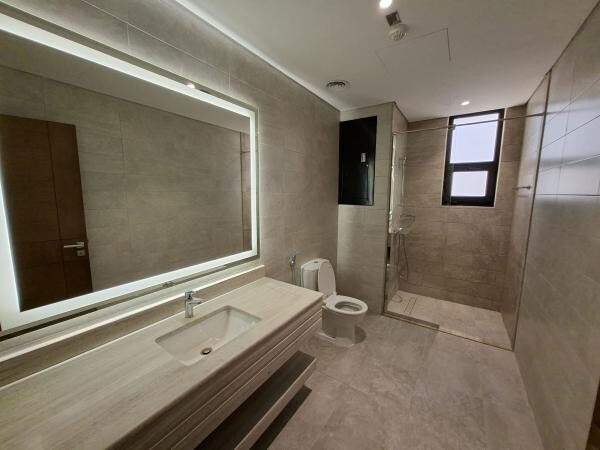 BRAND NEW 2 BHK W/ ELEVATOR | HILAL - 14